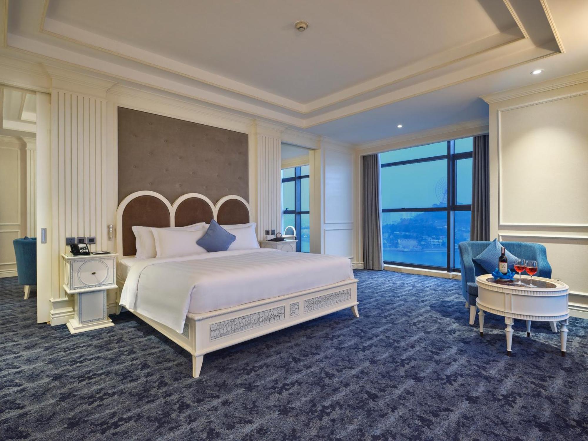 Wyndham Legend Halong Ha Long Exterior foto