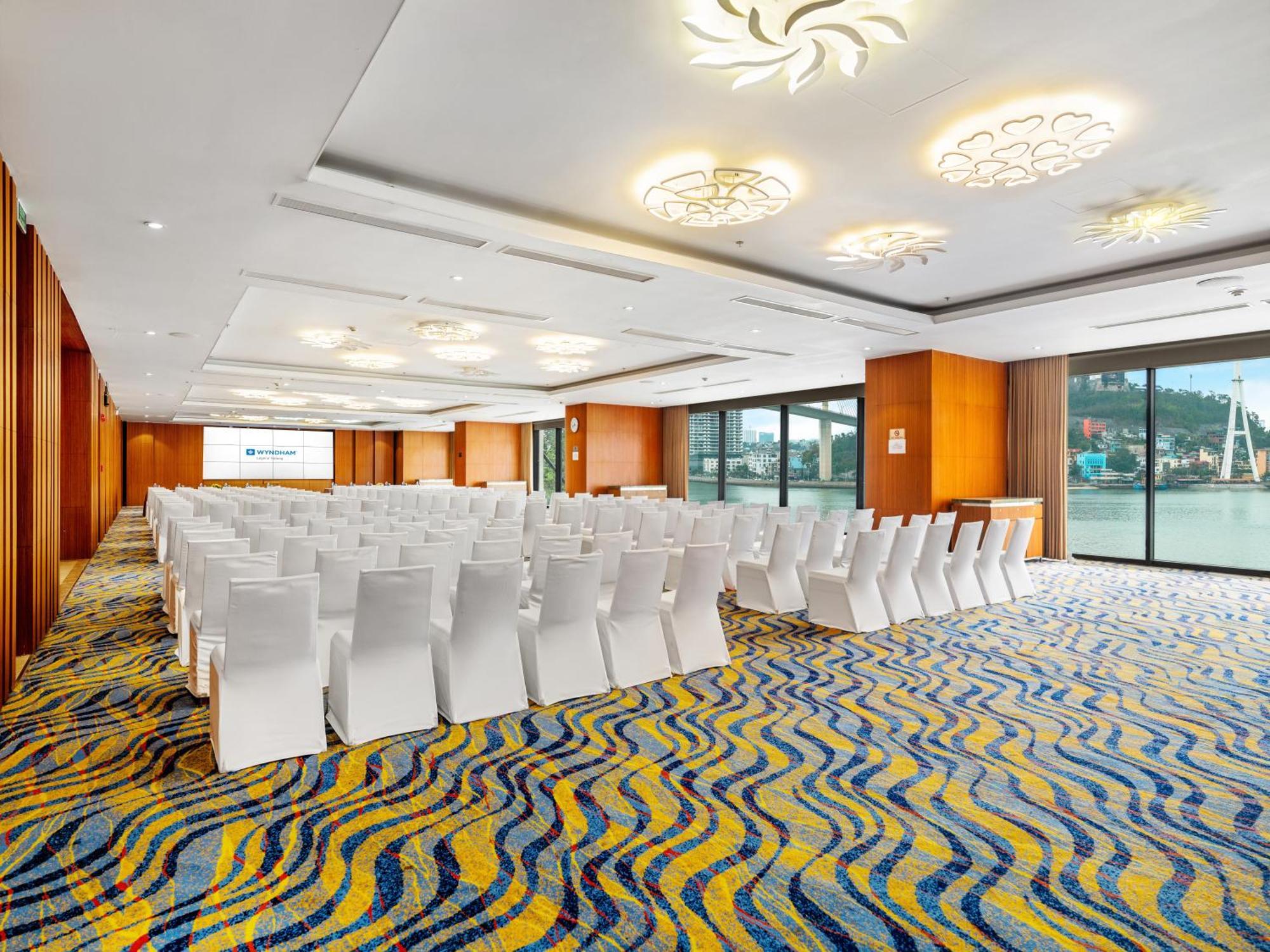 Wyndham Legend Halong Ha Long Exterior foto